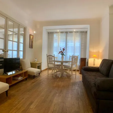 Apartment General Ferrie T2